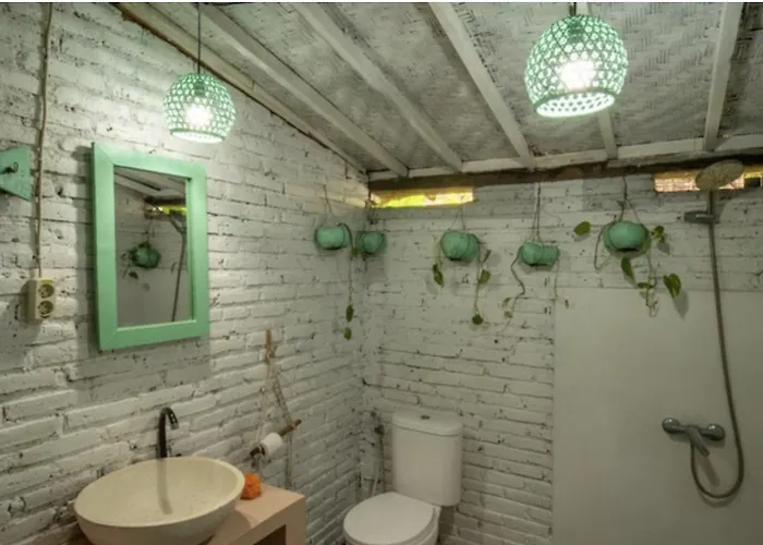 Bali Brothers Guest house 4*